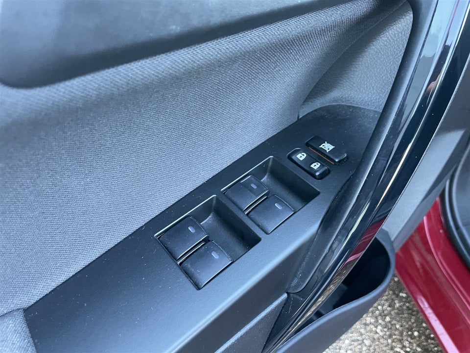 Toyota Auris 1,8 Hybrid H2 Selected Touring Sports CVT 5d