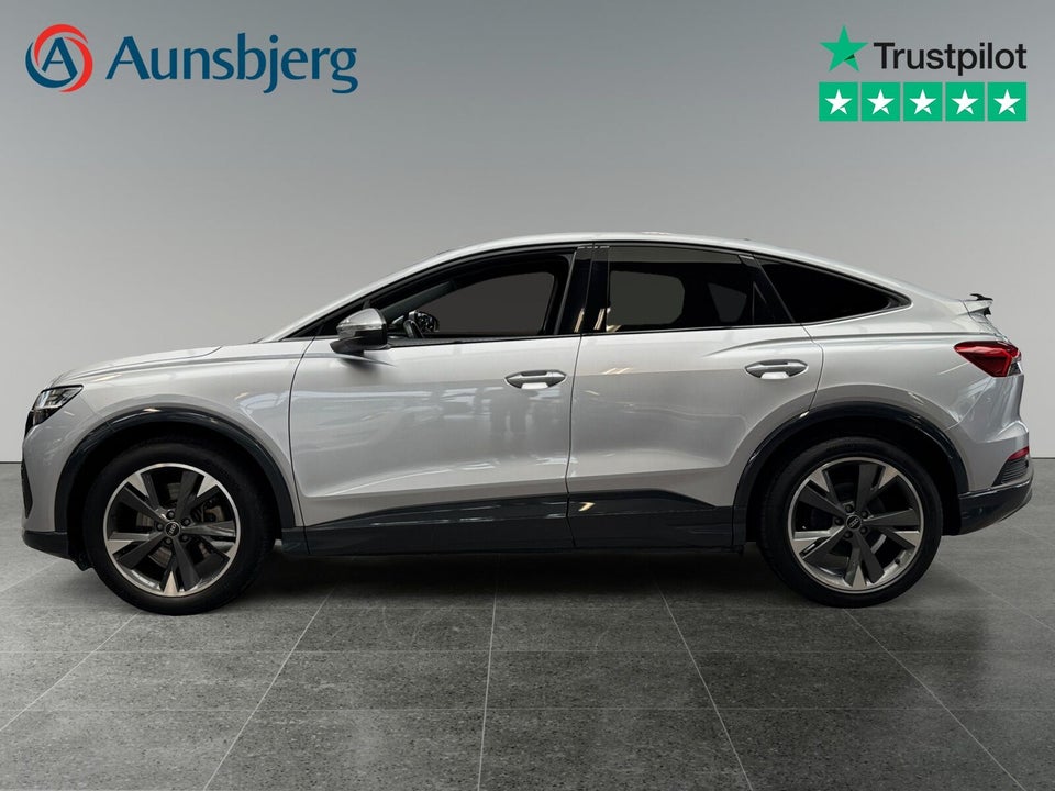 Audi Q4 e-tron 45 Advanced Sportback quattro 5d