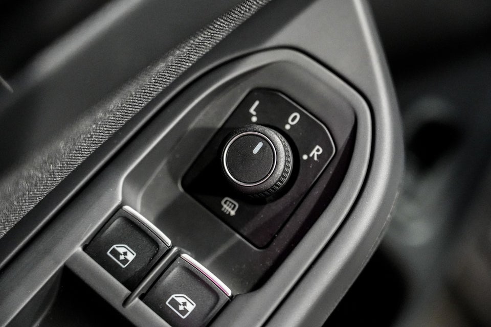 VW Golf VIII 1,4 GTE DSG 5d