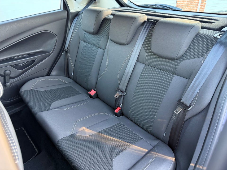 Ford Fiesta 1,0 SCTi 100 Titanium aut. 5d