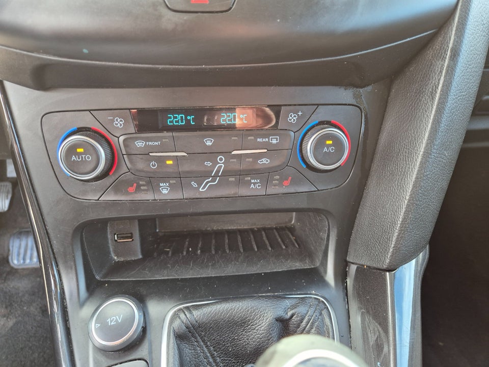 Ford Focus 1,0 SCTi 125 Business stc. 5d