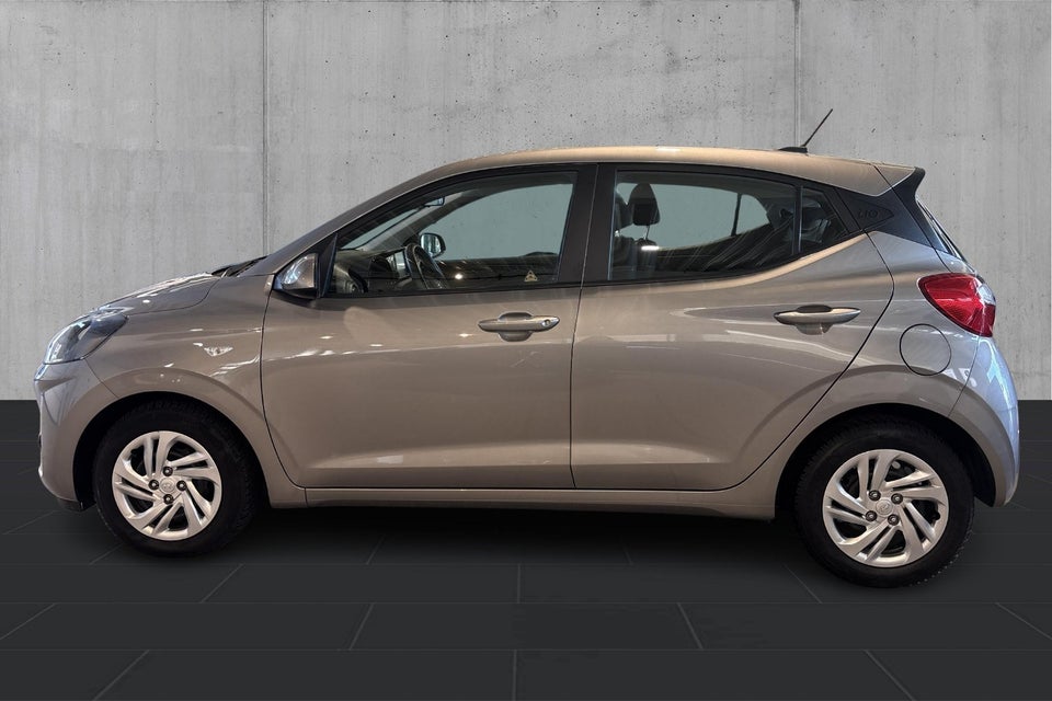 Hyundai i10 1,0 MPi Essential 5d