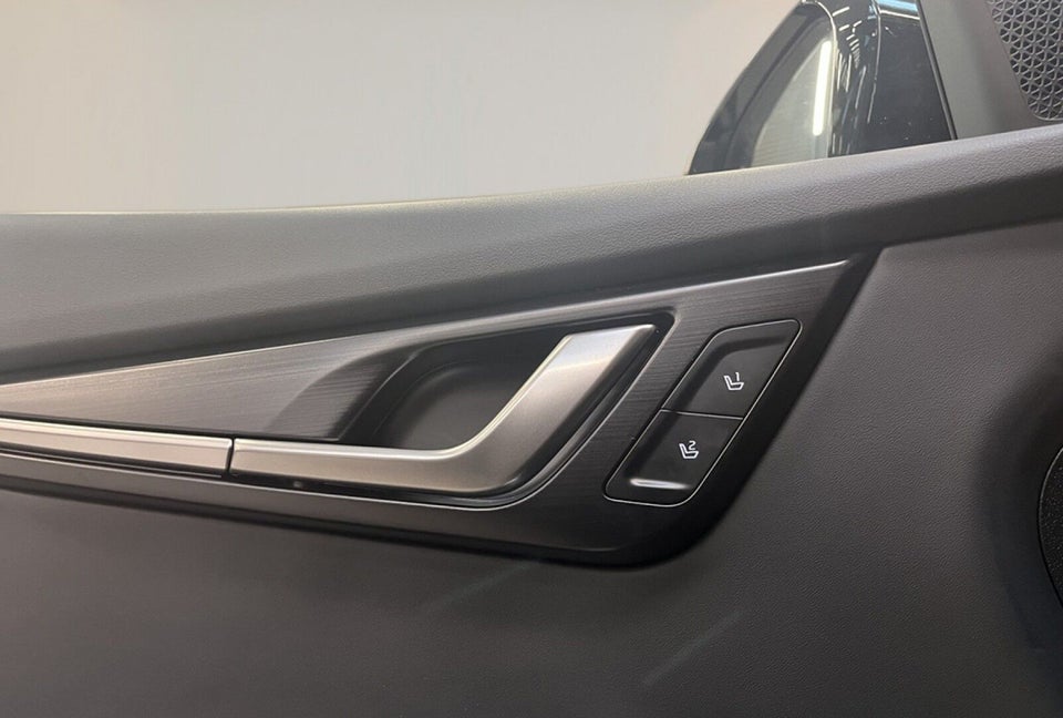 Kia EV6 84 Long Range Upgrade 5d