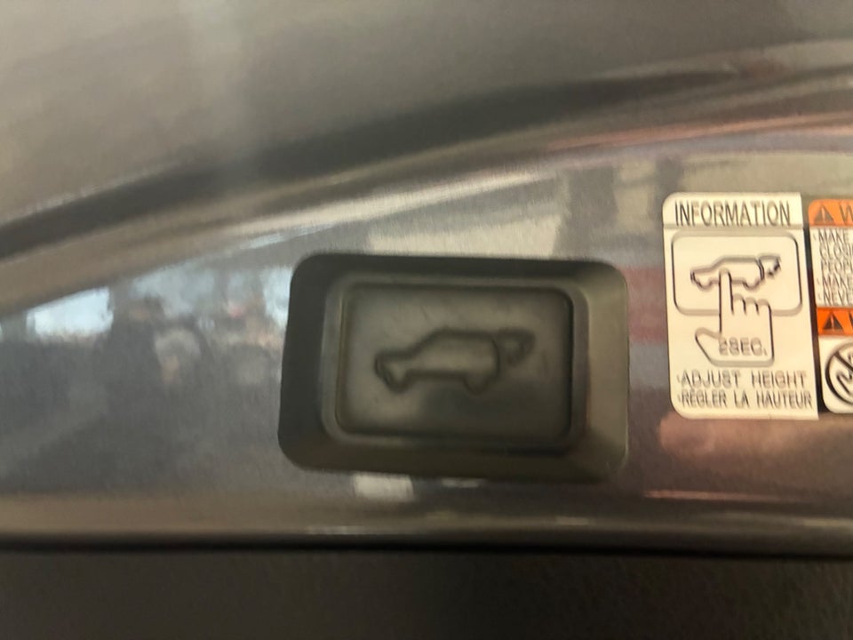 Toyota RAV4 2,5 Hybrid H3+ MDS 4x4 5d