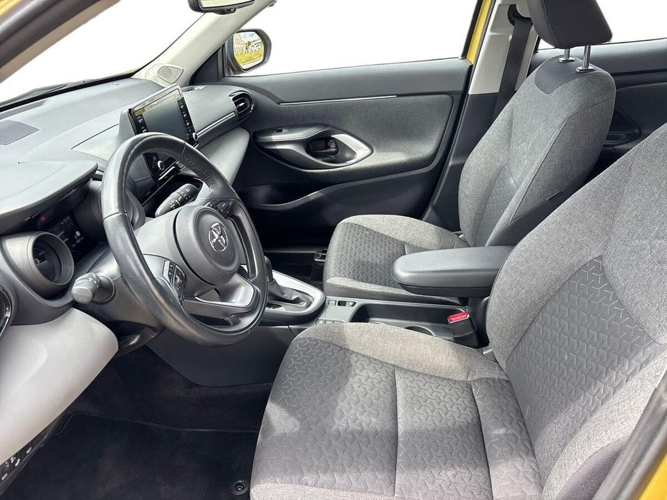 Toyota Yaris Cross 1,5 Hybrid Active e-CVT 5d