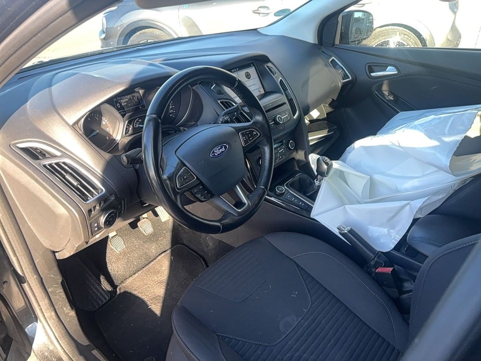 Ford Focus 1,0 SCTi 125 Titanium stc. 5d
