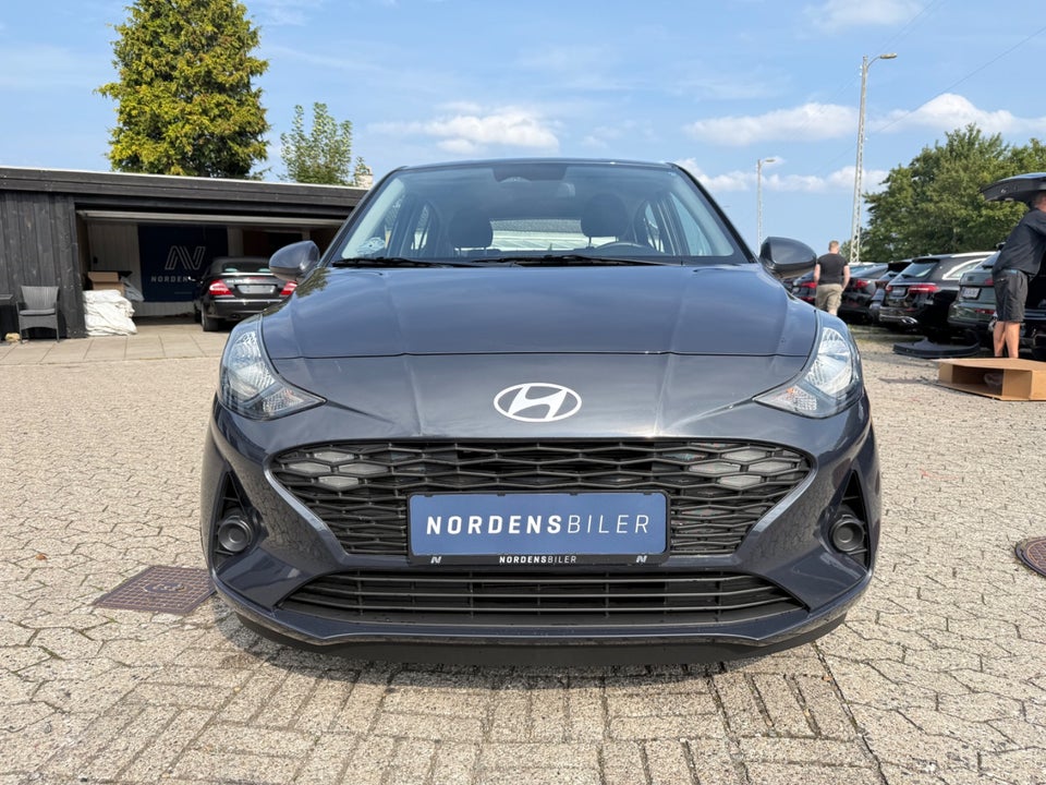Hyundai i10 1,0 MPi Essential 5d