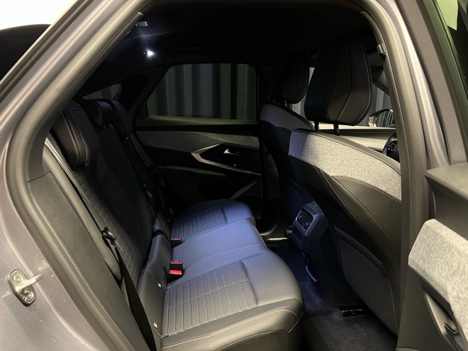 Peugeot e-3008 77 Allure 5d