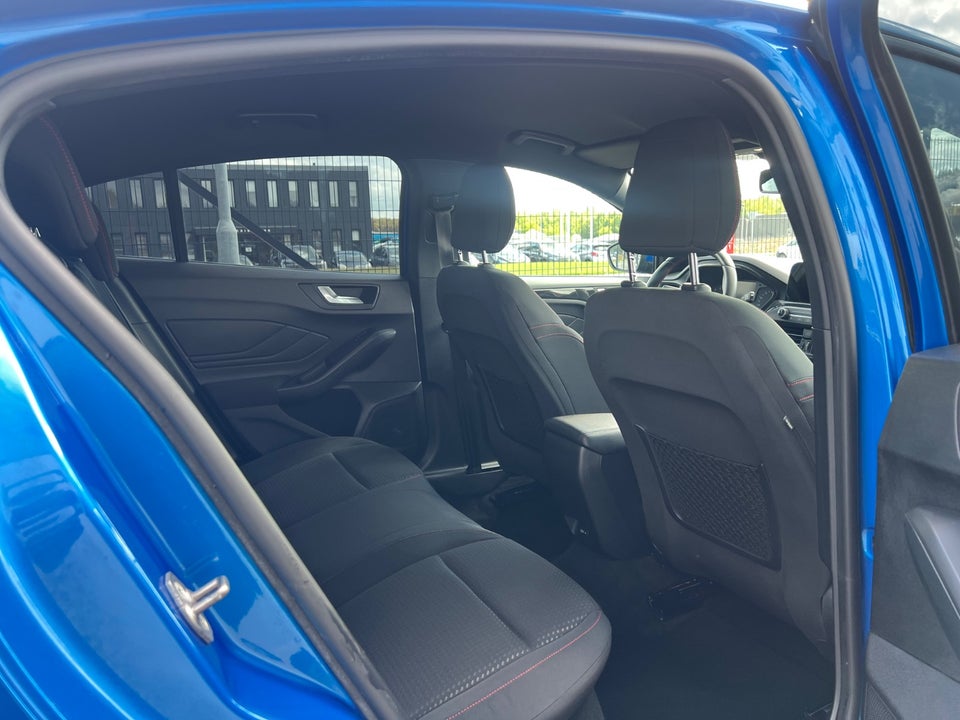 Ford Focus 1,0 SCTi 125 ST-Line 5d