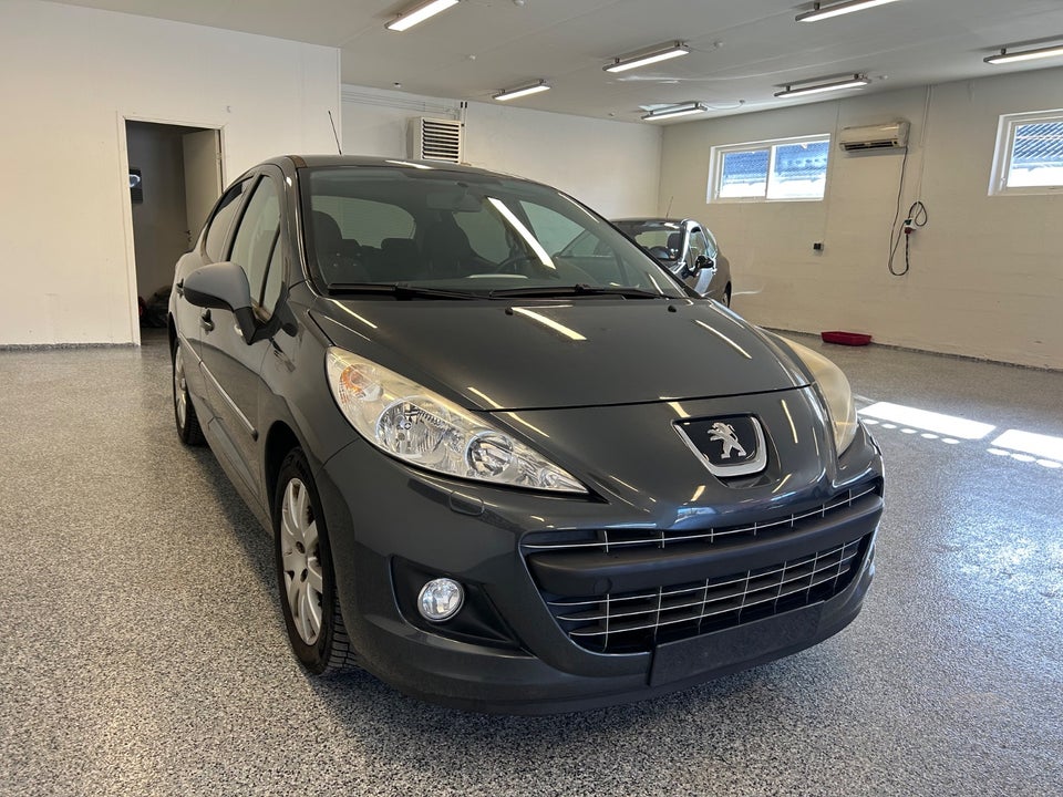 Peugeot 207 1,6 VTi Premium 5d