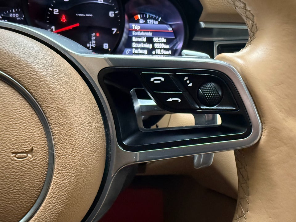 Porsche Macan 2,0 PDK 5d