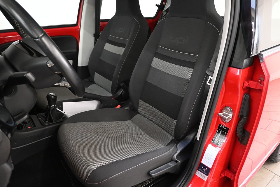 VW Up! 1,0 60 Cheer Up! BMT 5d