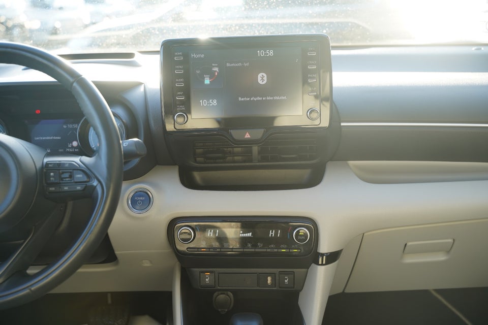 Toyota Yaris 1,5 Hybrid H4 e-CVT 5d