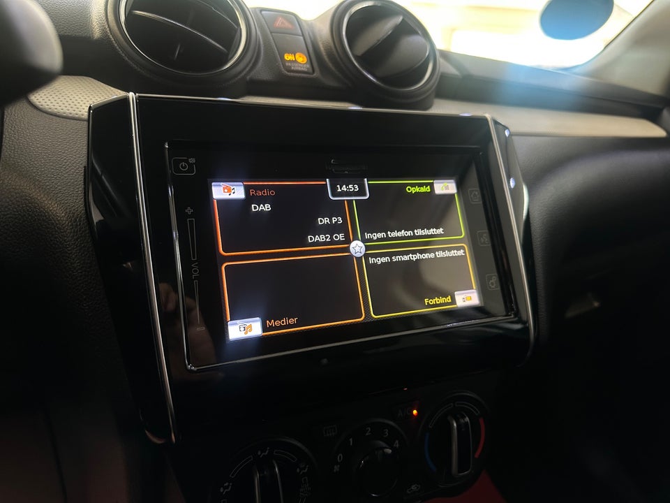 Suzuki Swift 1,2 mHybrid Action CVT 5d