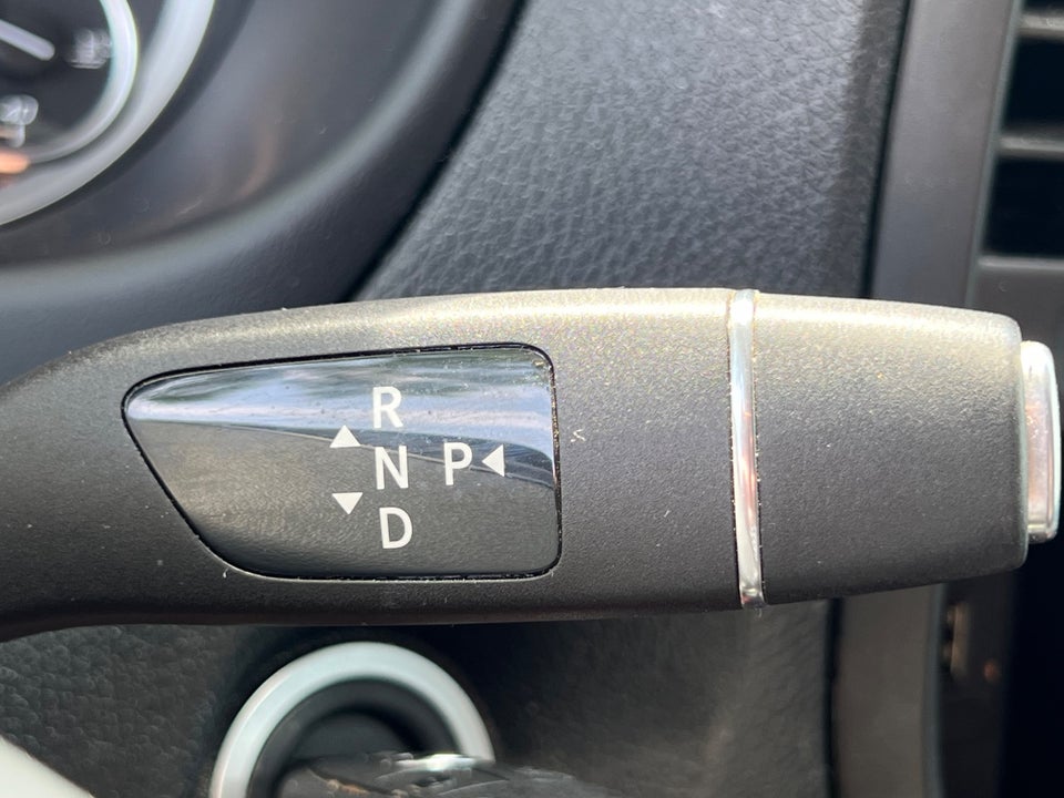 Mercedes Vito 119 2,0 CDi Kassevogn aut. L RWD