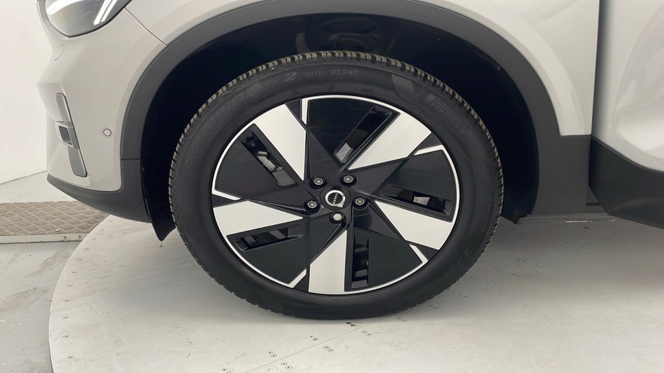 Volvo XC40 ReCharge Twin Ultimate 5d
