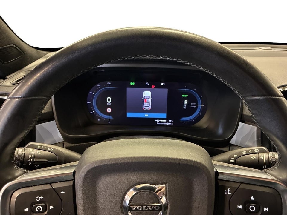 Volvo XC40 ReCharge Twin Plus 5d