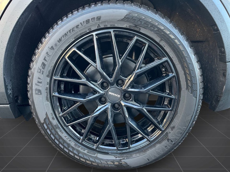 Ford Explorer 77 Premium Extended Range 5d