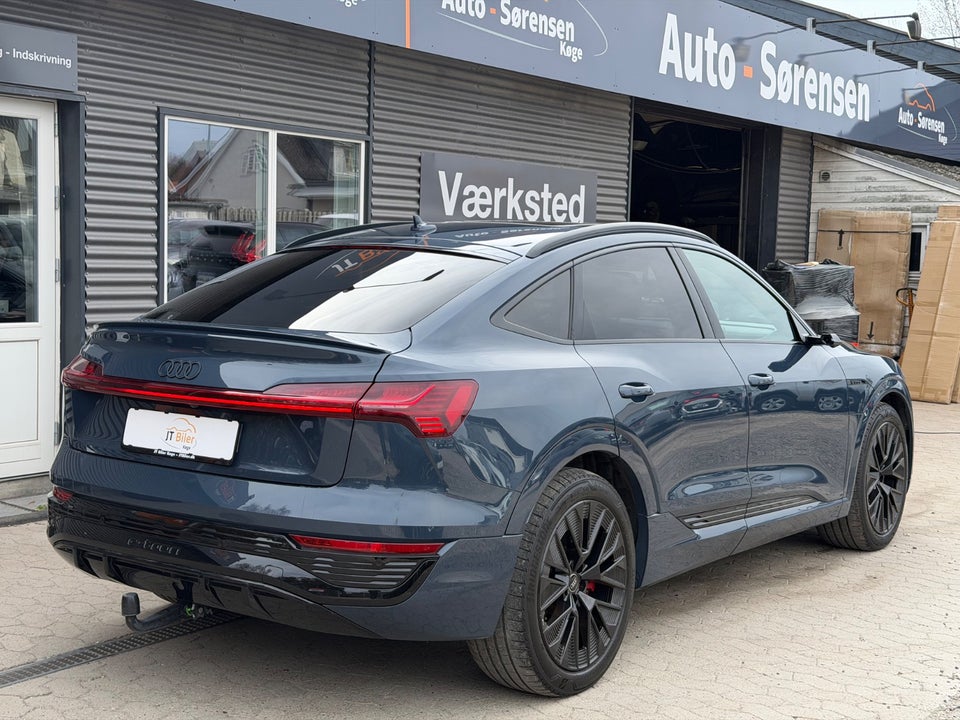 Audi Q8 e-tron 55 S-line Sportback quattro 5d