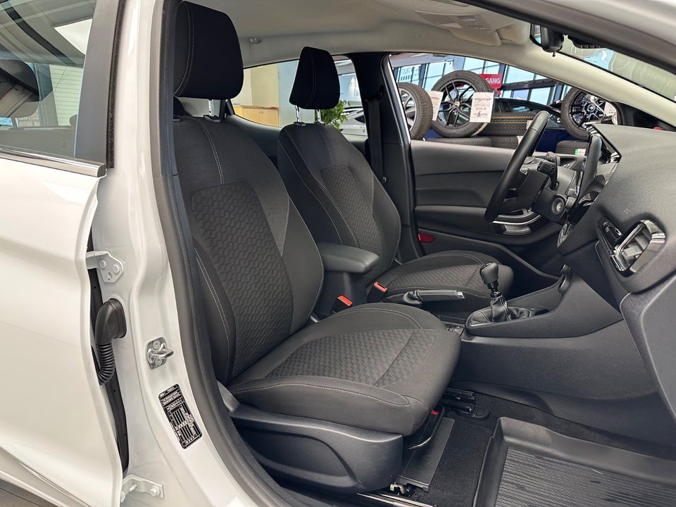 Ford Fiesta 1,0 EcoBoost mHEV Titanium 5d