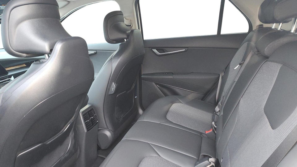 Kia Niro 64 EV Prestige 5d