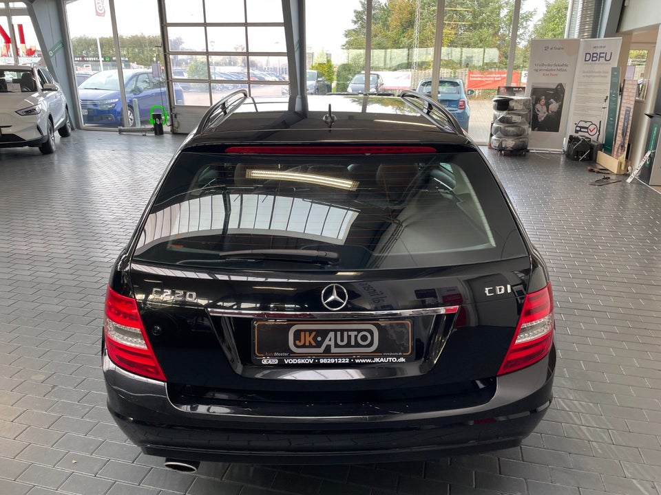 Mercedes C220 2,2 CDi Elegance stc. aut. BE 5d