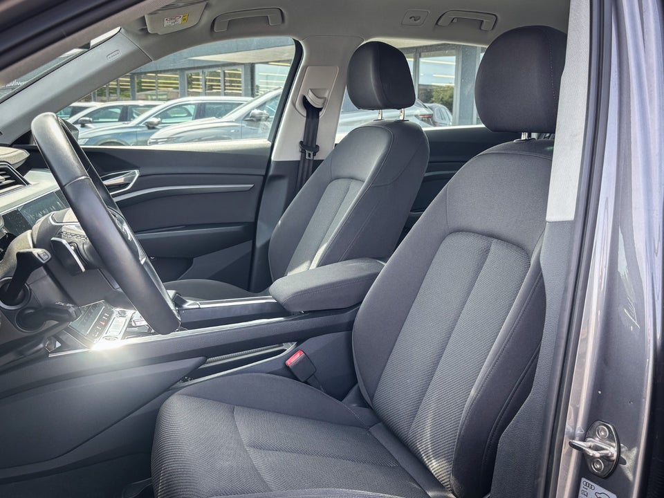Audi e-tron 55 Prestige quattro 5d