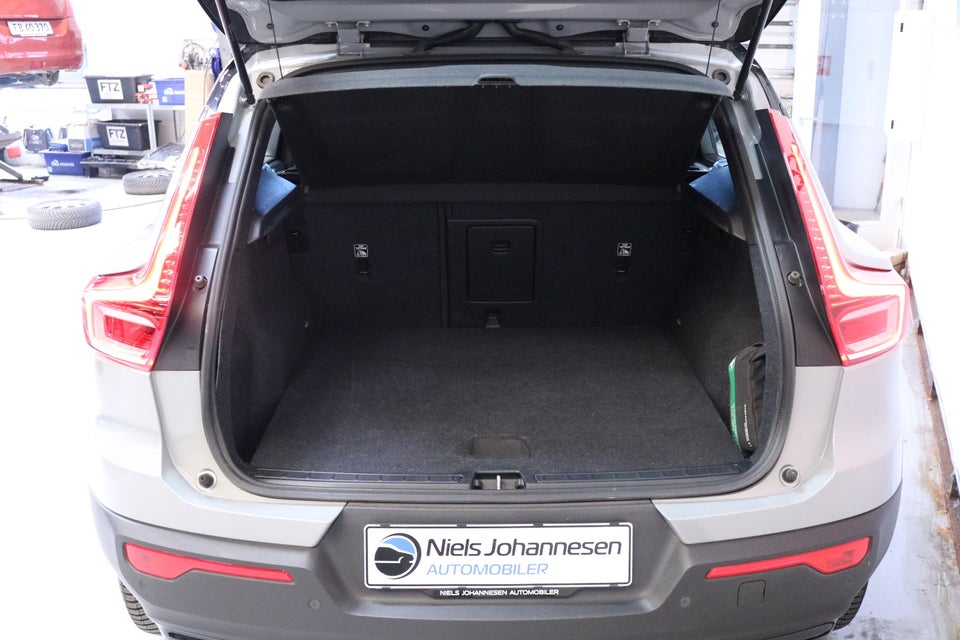 Volvo XC40 ReCharge Extended Range Core 5d