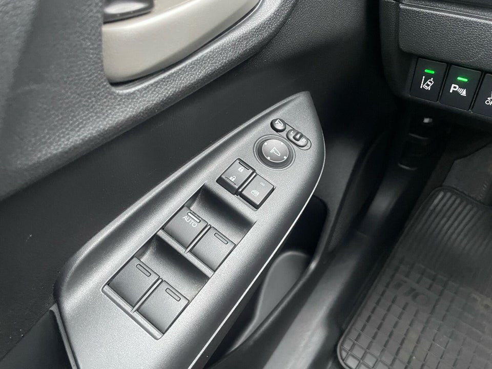 Honda Jazz 1,5 i-VTEC Dynamic 5d