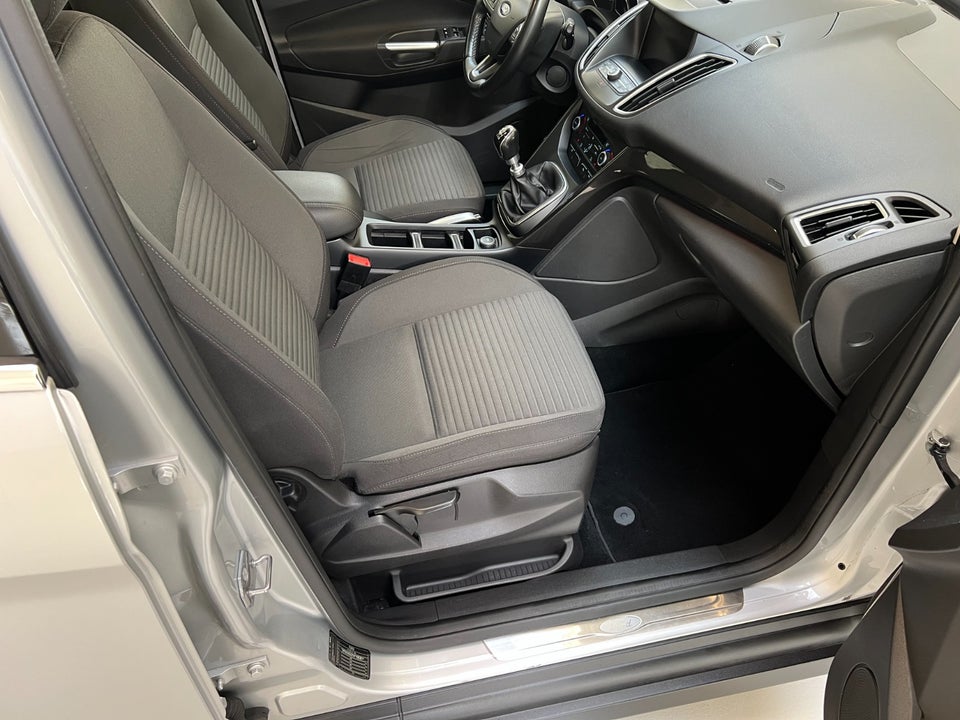 Ford C-MAX 1,0 SCTi 125 Titanium 5d