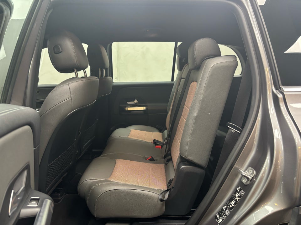 Mercedes EQB250 Electric Art 7prs 5d