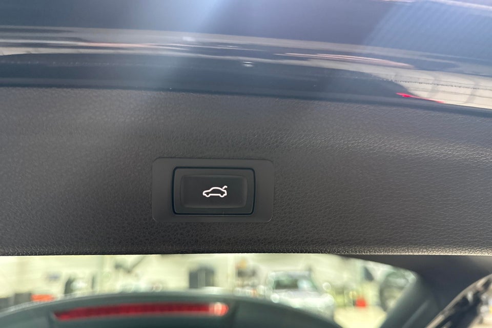 Audi Q3 45 TFSi e Attitude plus S-tr. 5d