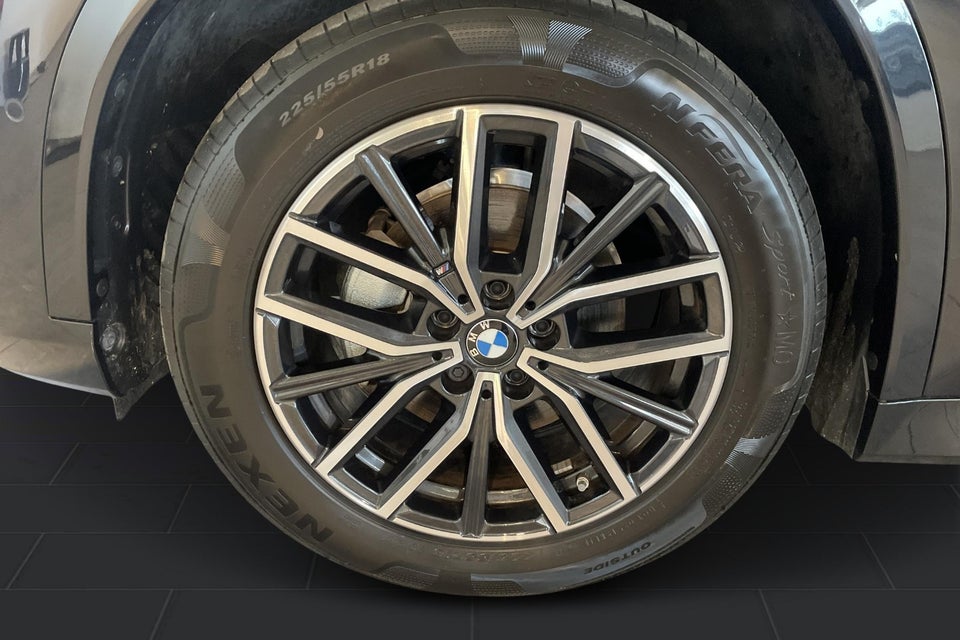 BMW iX1 eDrive20 M-Sport 5d