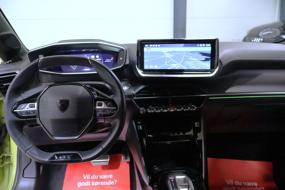 Peugeot e-208 54 GT 5d