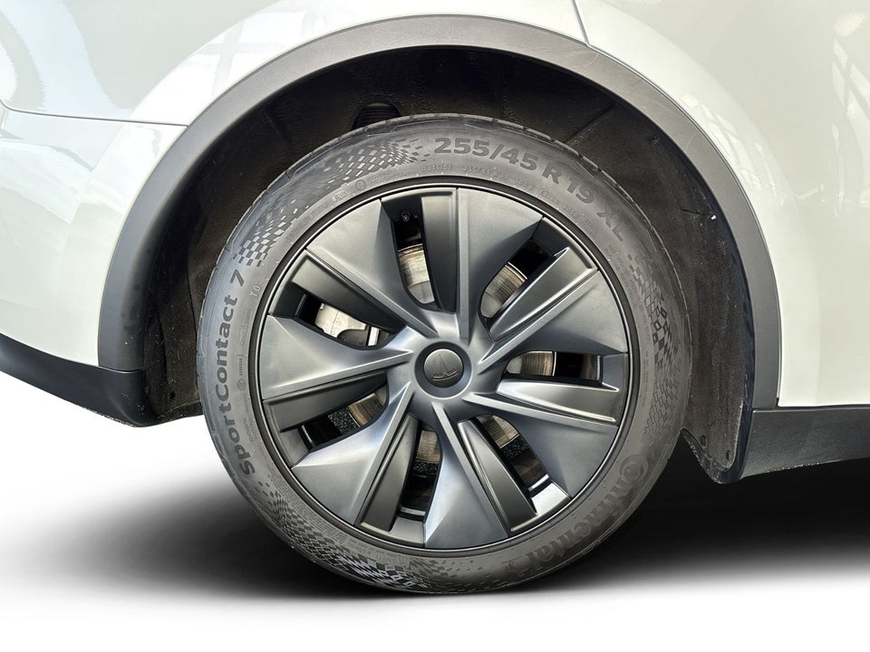 Tesla Model Y Long Range RWD 5d