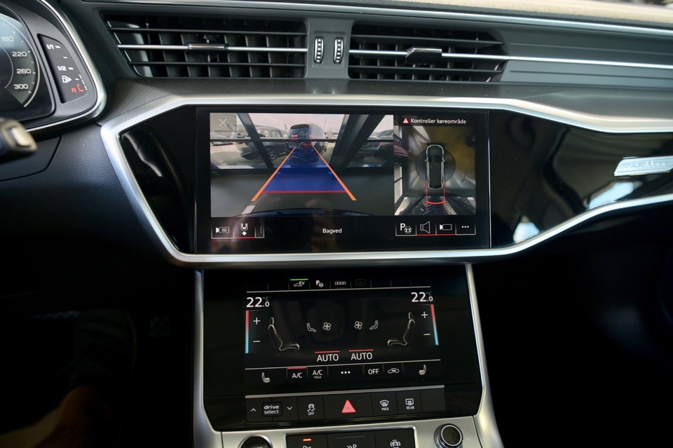 Audi A6 50 TFSi e Sport Prestige Avant quattro S-tr. 5d