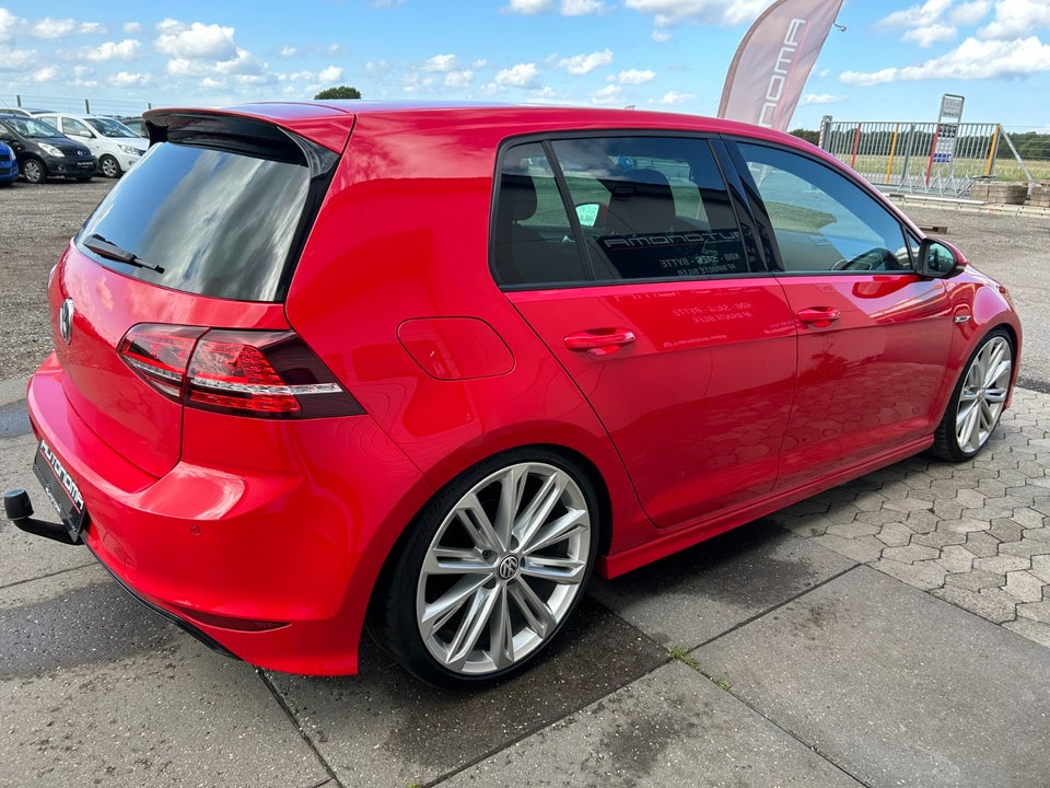 VW Golf VII 1,4 TSi 140 R-line BMT 5d