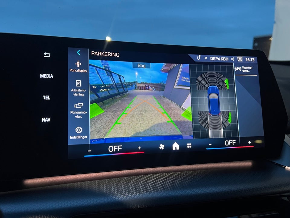 BMW iX1 xDrive30 M-Sport Premium 5d