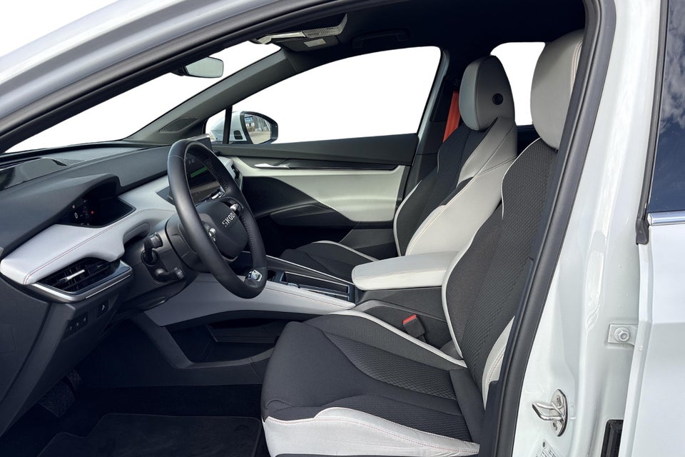 Skoda Elroq 85 iV Lodge Advanced 5d