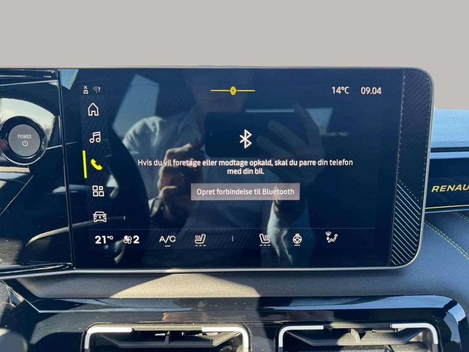 Renault 5 E-Tech 52 Iconic 5d