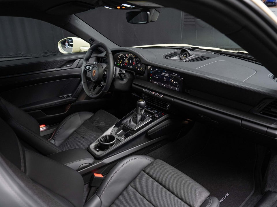 Porsche 911 GT3 4,0 Coupé Touring PDK 2d