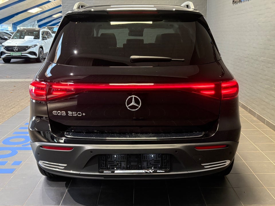 Mercedes EQB250+ Progressive 7prs 5d