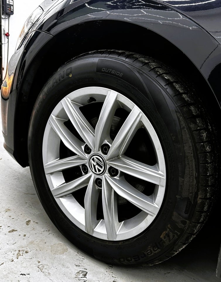 VW Golf VII 1,5 TSi 130 Comfortline DSG 5d