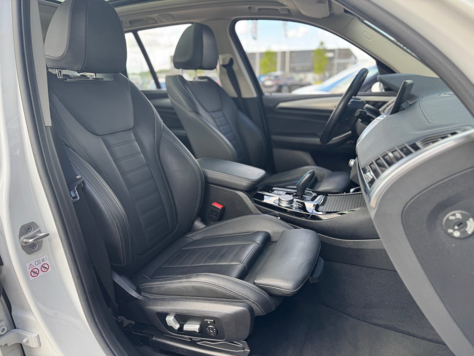 BMW iX3 Charged Plus 5d