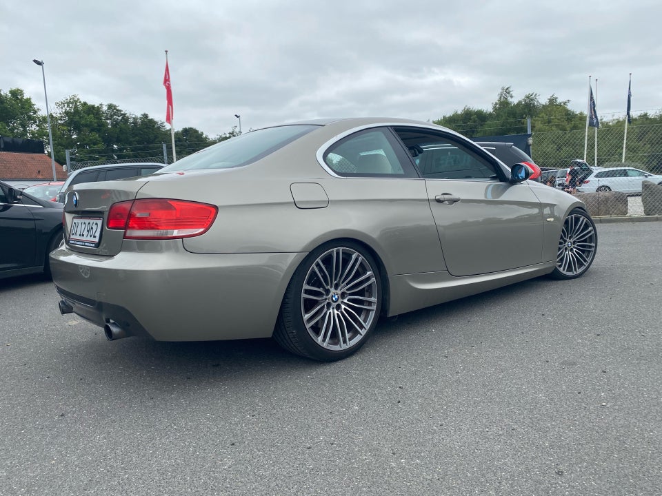 BMW 335i 3,0 Coupé Steptr. 2d