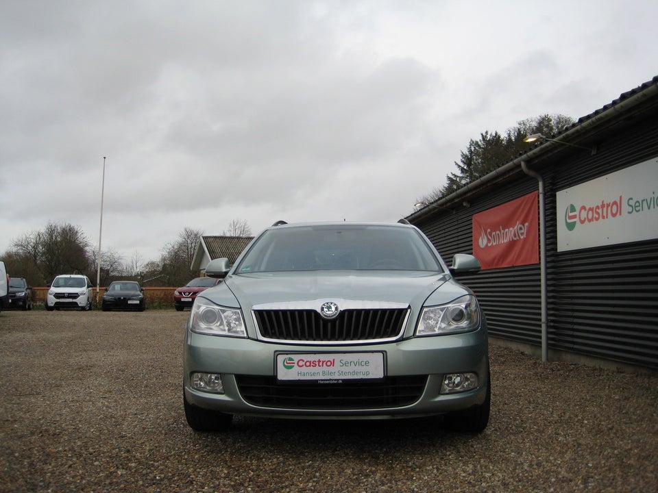 Skoda Octavia 1,2 TSi 105 Ambiente Combi 5d