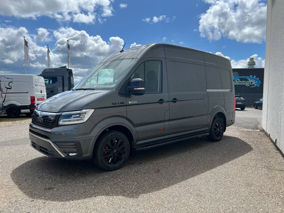 MAN TGE 2,0 3.180 Kassevogn L3H3 aut. FWD