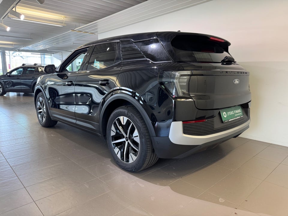 Ford Explorer 82 Select Extended Range 5d