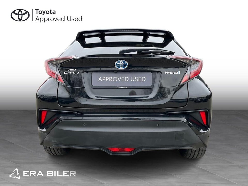 Toyota C-HR 1,8 Hybrid Premium Selected CVT 5d