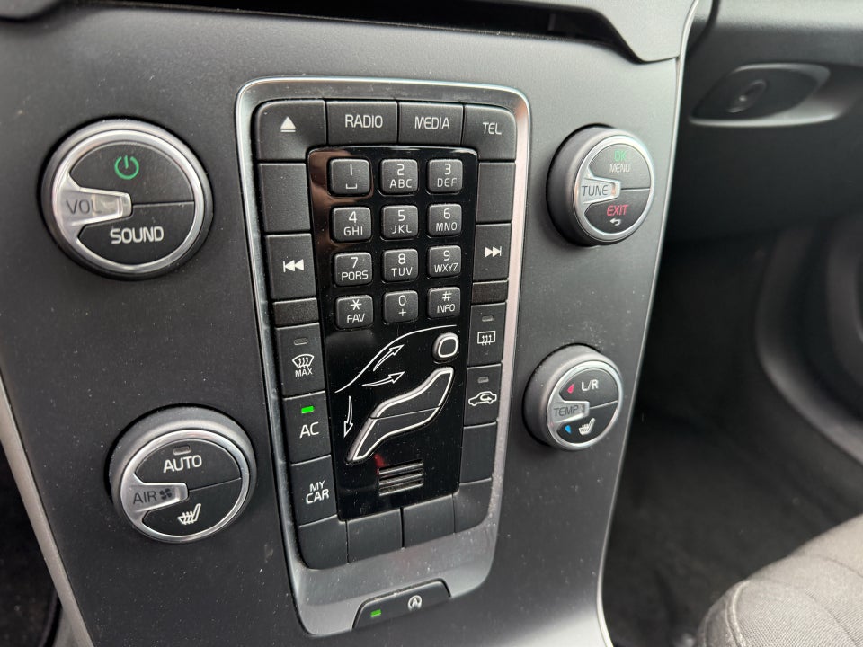 Volvo V40 2,0 D2 120 Kinetic Eco 5d